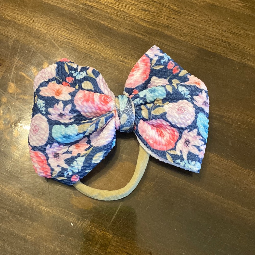 Baby floral bow
